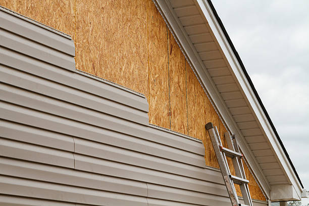 24/7 Emergency Siding Replacement experts in Linden, TN